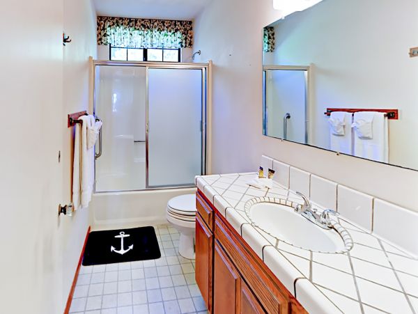 Santa Barbara County Home 1017350