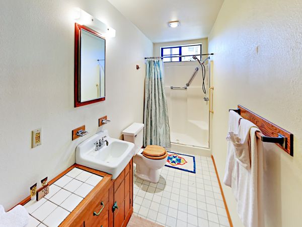 Santa Barbara County Home 1017350