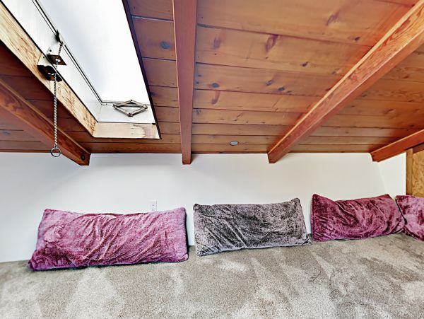 Santa Barbara County Home 1017351