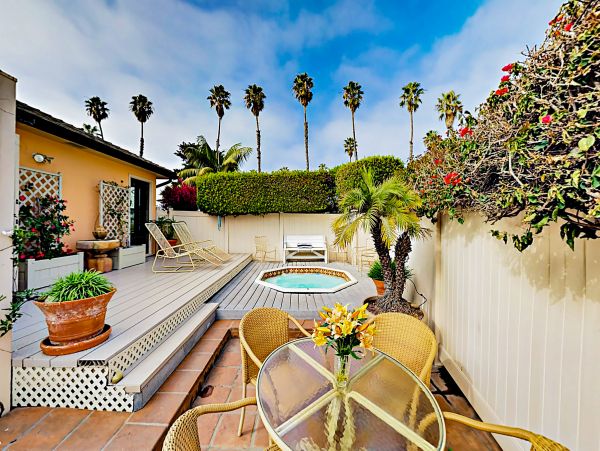Santa Barbara County Home 1017351