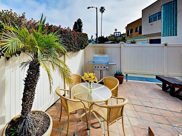 Santa Barbara County Home 1017351