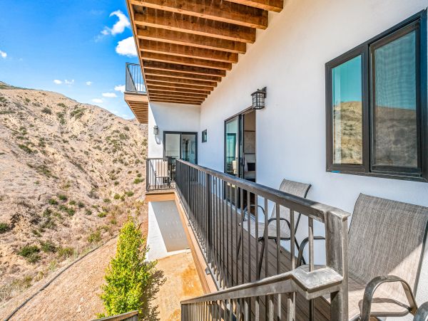 Santa Barbara County Home 1017352