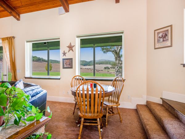 Santa Barbara County Home 1017354