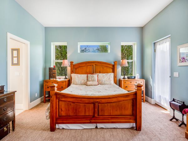 Santa Barbara County Home 1017354