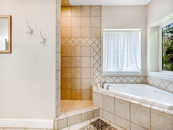 Santa Barbara County Home 1017354