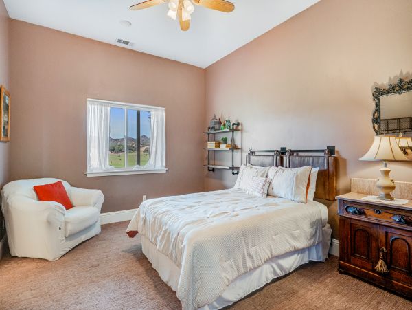 Santa Barbara County Home 1017354