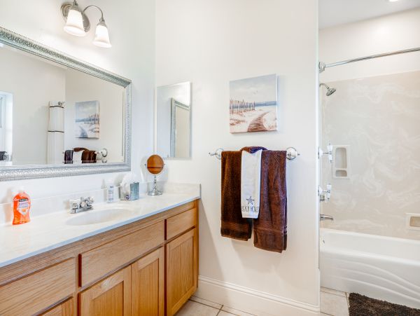 Santa Barbara County Home 1017354