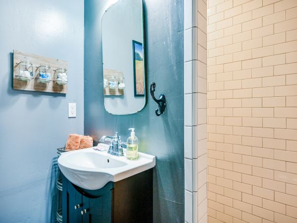 Santa Barbara County Home 1017354