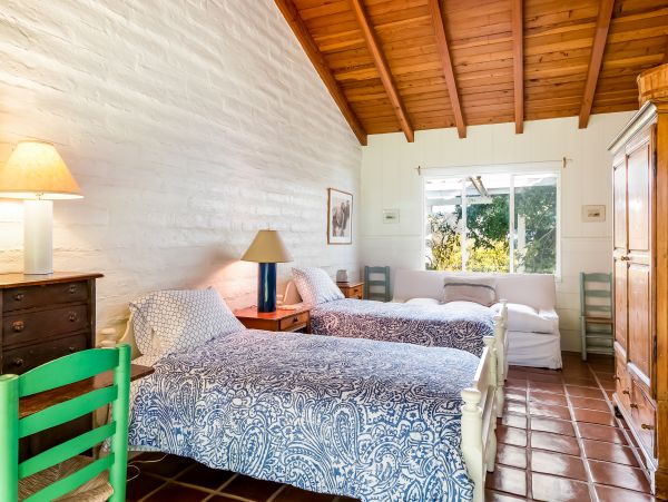 Santa Barbara County Home 1017355