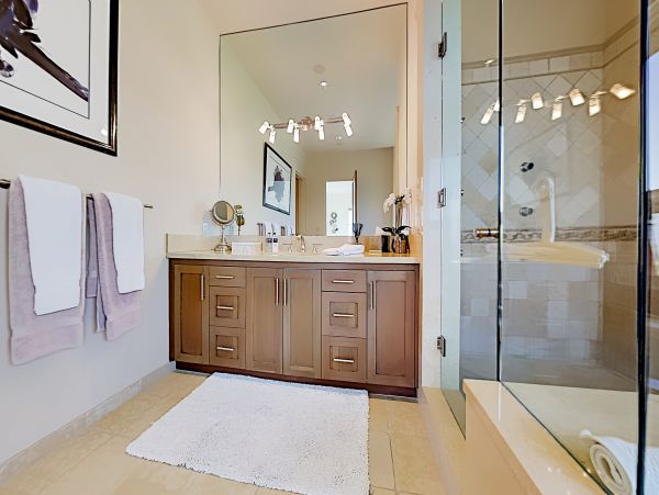 Santa Barbara County Home 1017357