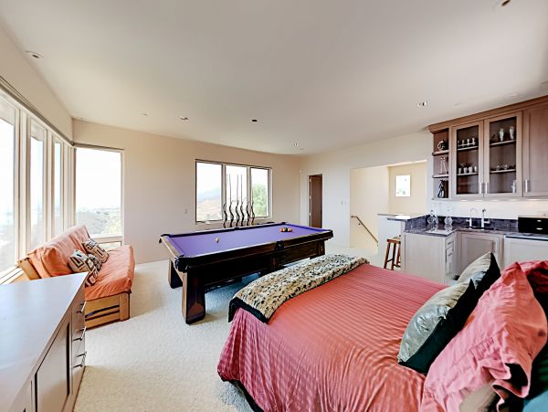 Santa Barbara County Home 1017357