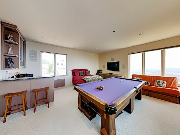 Santa Barbara County Home 1017357