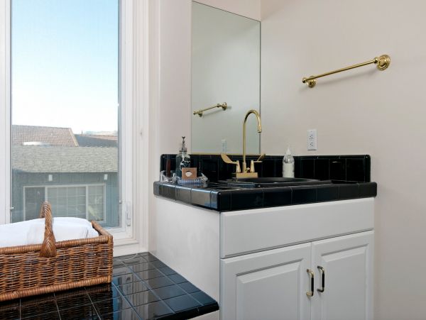 Santa Barbara County Home 1017358