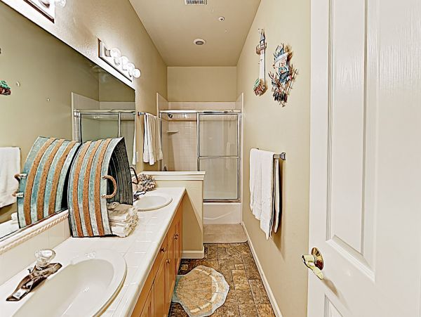 Santa Barbara County Home 1017360