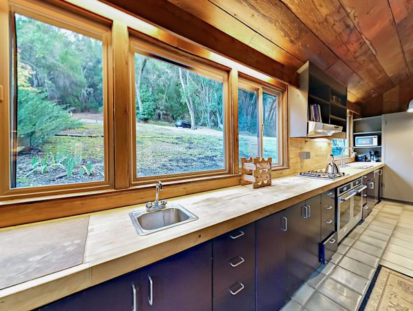 Santa Barbara County Home 1017361