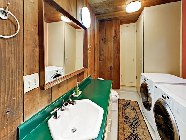 Santa Barbara County Home 1017361