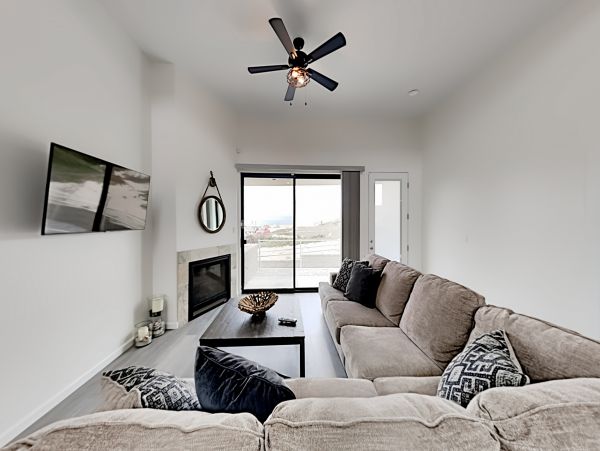 Santa Barbara County Home 1017362