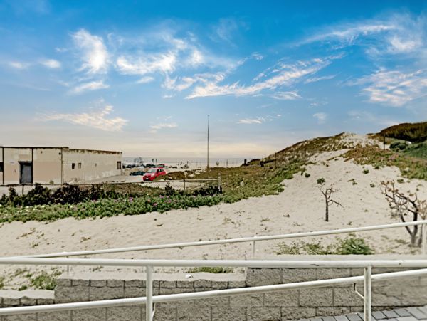 Santa Barbara County Home 1017362