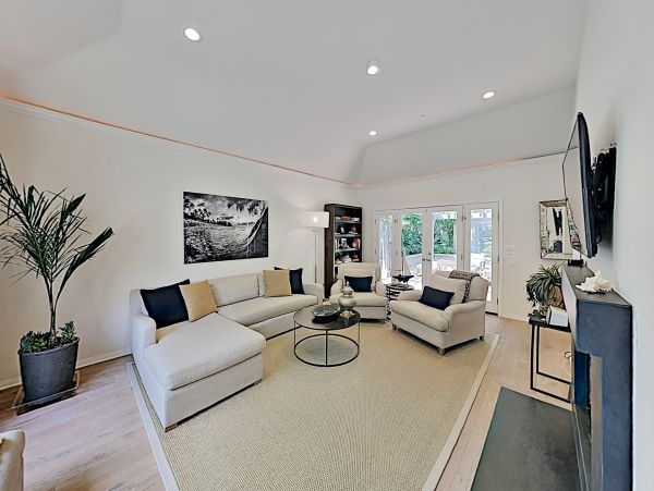 Santa Barbara County Home 1017364