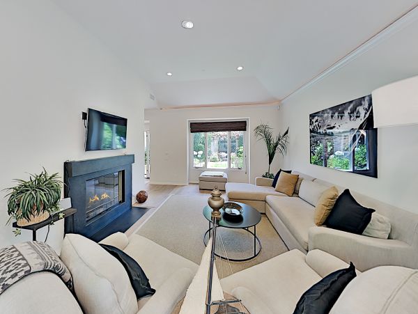 Santa Barbara County Home 1017364