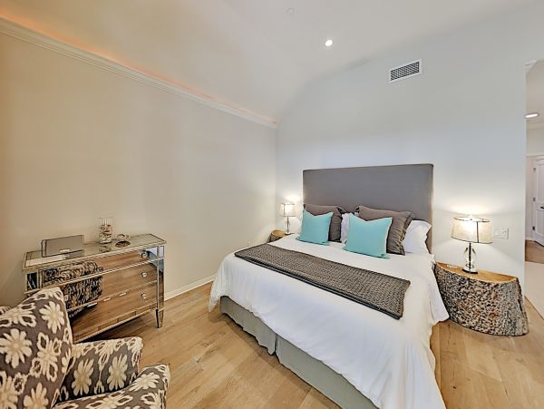 Santa Barbara County Home 1017364