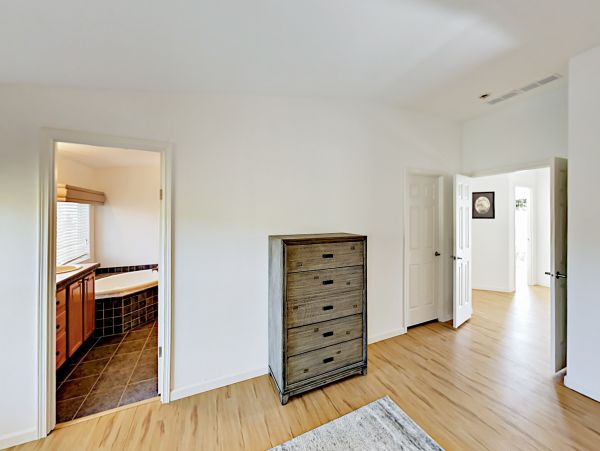 Santa Barbara County Home 1017365