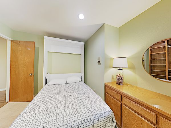Santa Barbara County Home 1017366