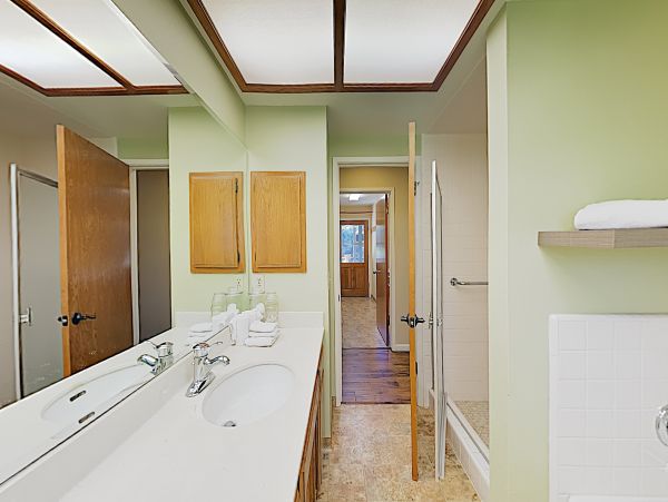 Santa Barbara County Home 1017366