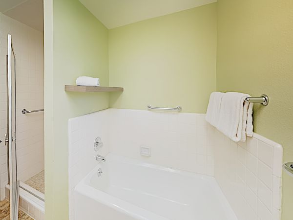 Santa Barbara County Home 1017366