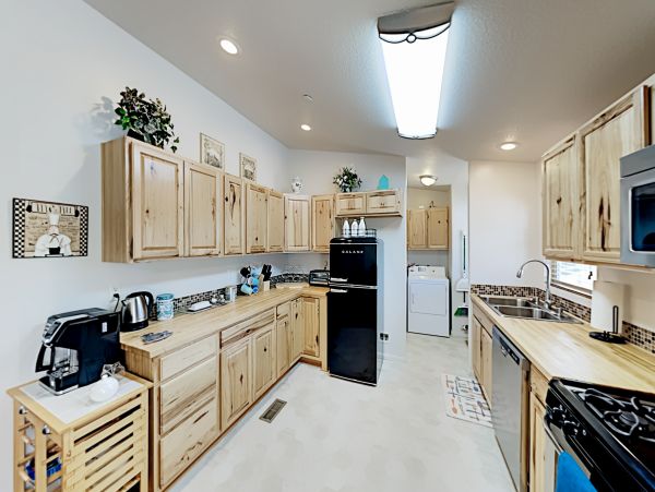 Santa Barbara County Home 1017367