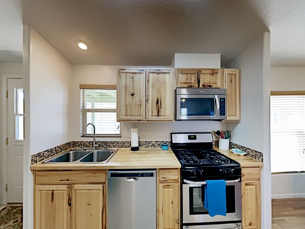 Santa Barbara County Home 1017367