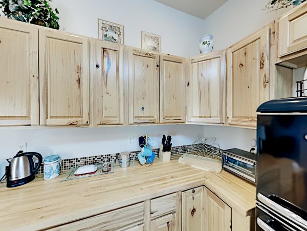 Santa Barbara County Home 1017367