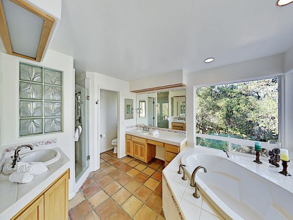 Santa Barbara County Home 1017368