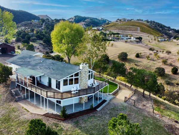Santa Barbara County Home 1017369