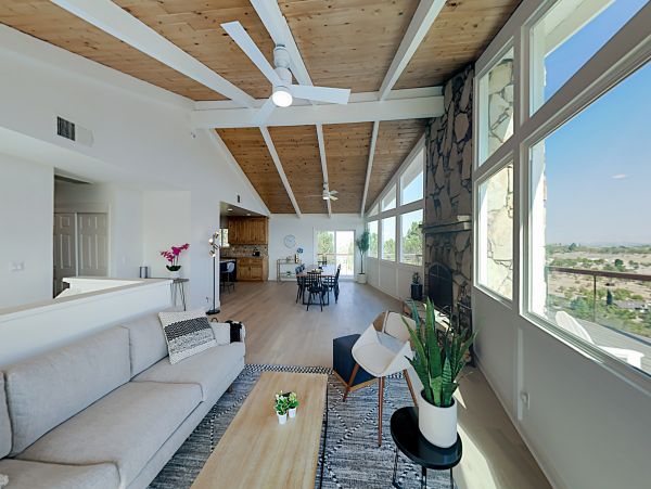 Santa Barbara County Home 1017369