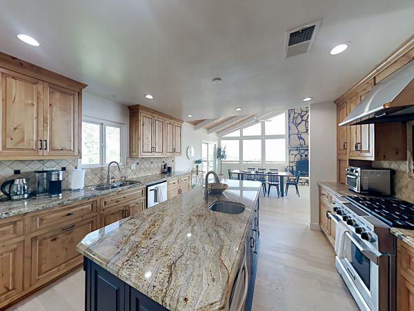 Santa Barbara County Home 1017369