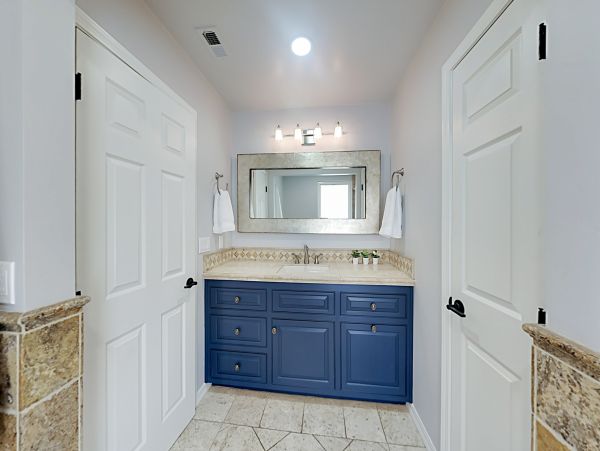 Santa Barbara County Home 1017369