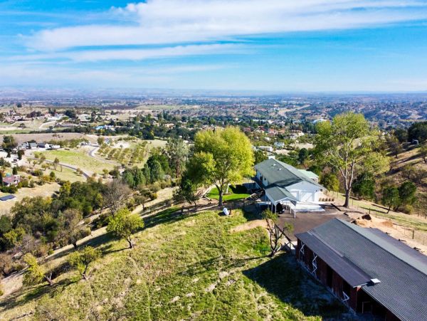 Santa Barbara County Home 1017369
