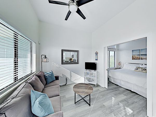 Santa Barbara County Home 1017370