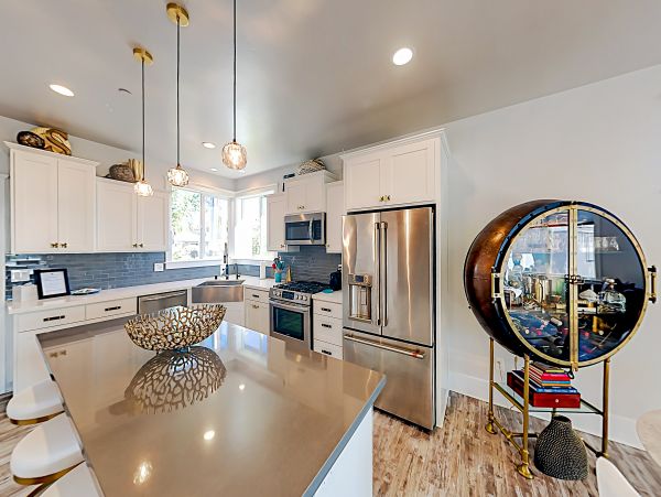 Santa Barbara County Home 1017371