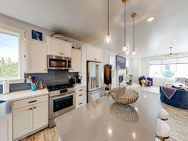 Santa Barbara County Home 1017371