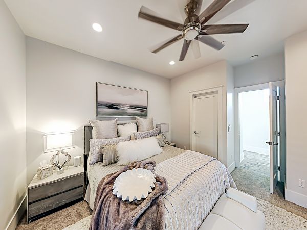 Santa Barbara County Home 1017371
