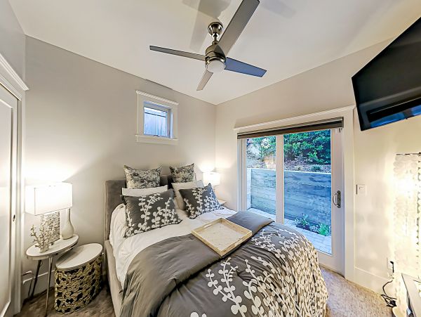 Santa Barbara County Home 1017371