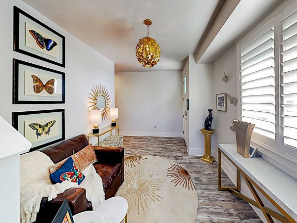 Santa Barbara County Home 1017371