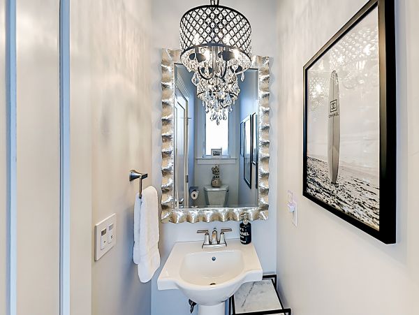Santa Barbara County Home 1017371