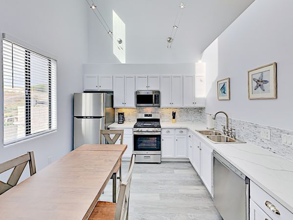 Santa Barbara County Home 1017372