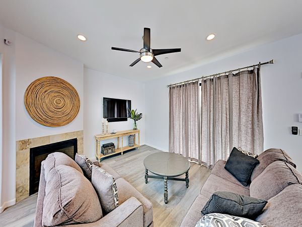 Santa Barbara County Home 1017372