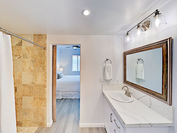 Santa Barbara County Home 1017372