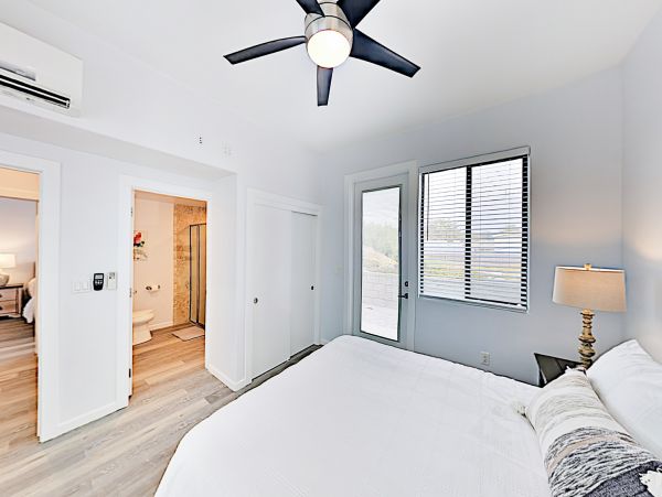 Santa Barbara County Home 1017372