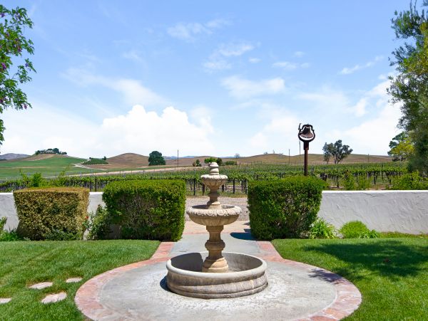 Santa Barbara County Home 1017373